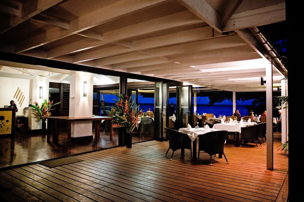Barrier Beach Resort Luganville Exterior foto