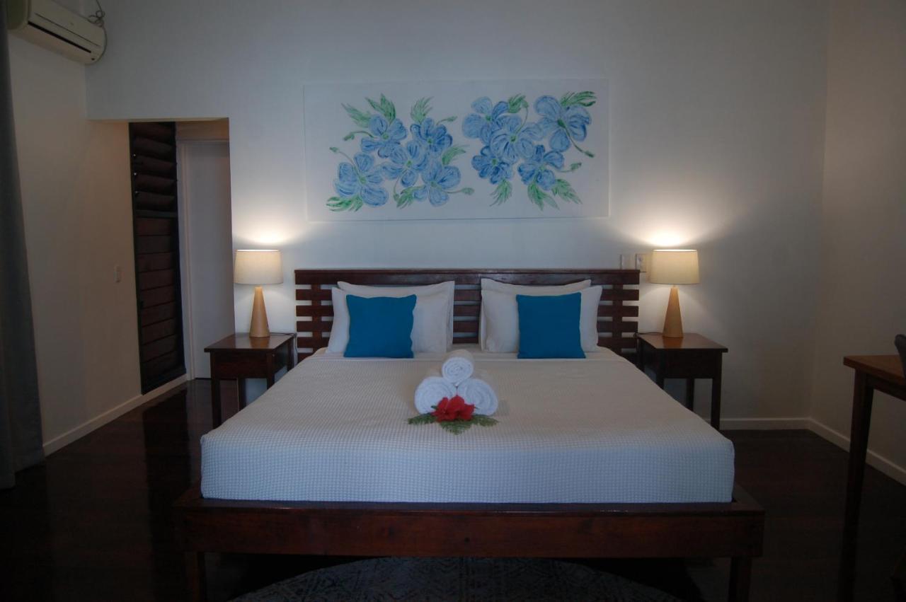 Barrier Beach Resort Luganville Exterior foto